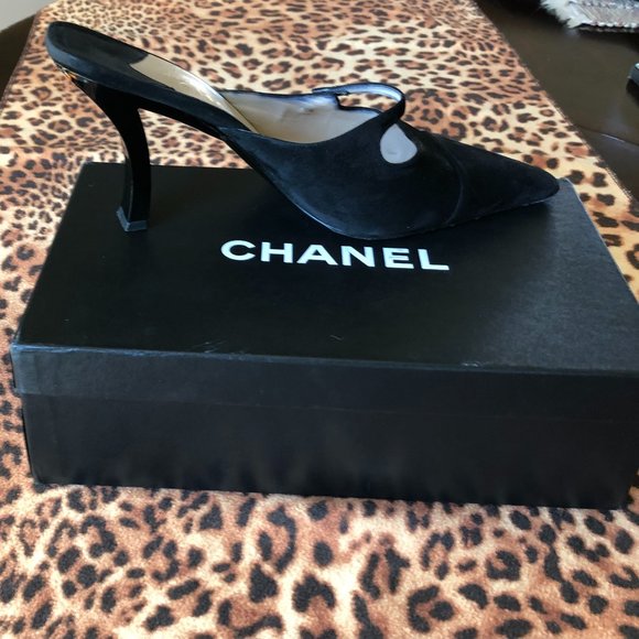 Authentic CHANEL Mules Black Suede Size 41 (US 10) - Picture 2 of 4